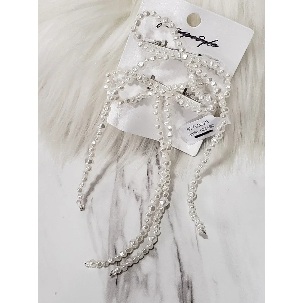 FREE PEOPLE Beaded Bow Barrette Dainty Clip Pin Hair Accessories coquette pearl